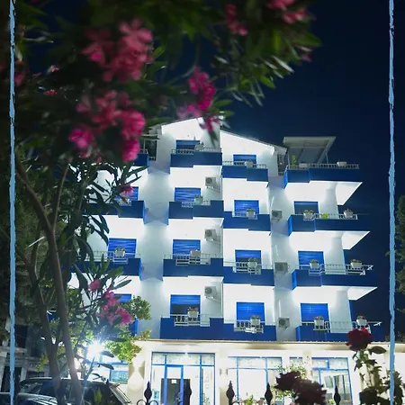 Blue Balcony 3*