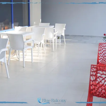 Blue Balcony 3*