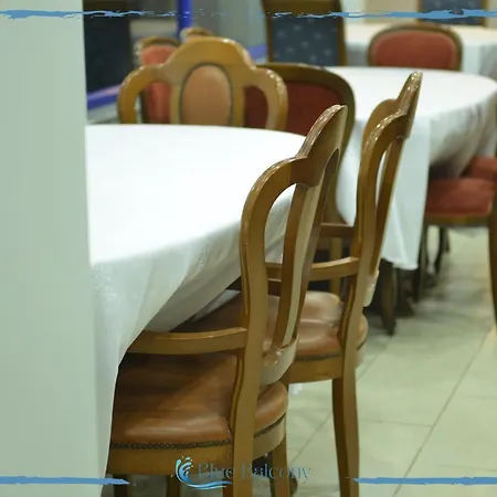 Blue Balcony ホテル