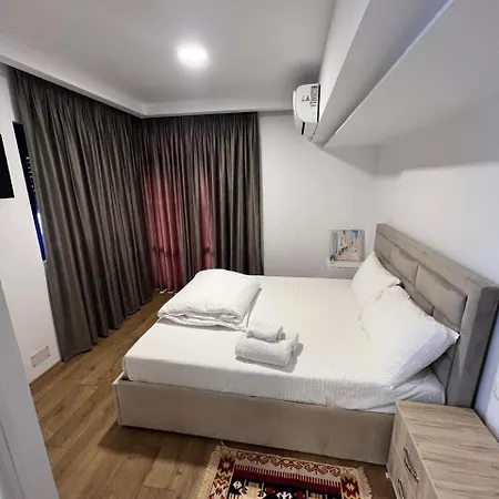 Hotel Blue Balcony Golem (Tirana)