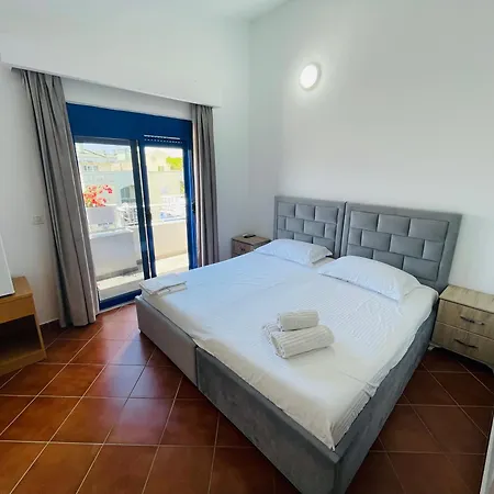 Hotel Blue Balcony Golem (Tirana)