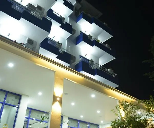 Blue Balcony 3*