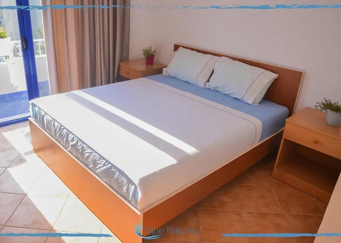 Blue Balcony 호텔 3*